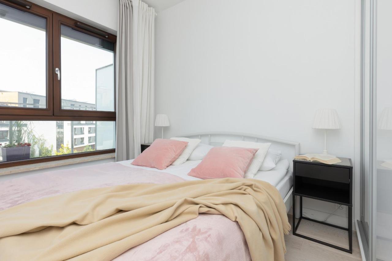 Sarmacka Apartment With Balcony Warsaw Wilanow By Noclegi Renters Exterior foto