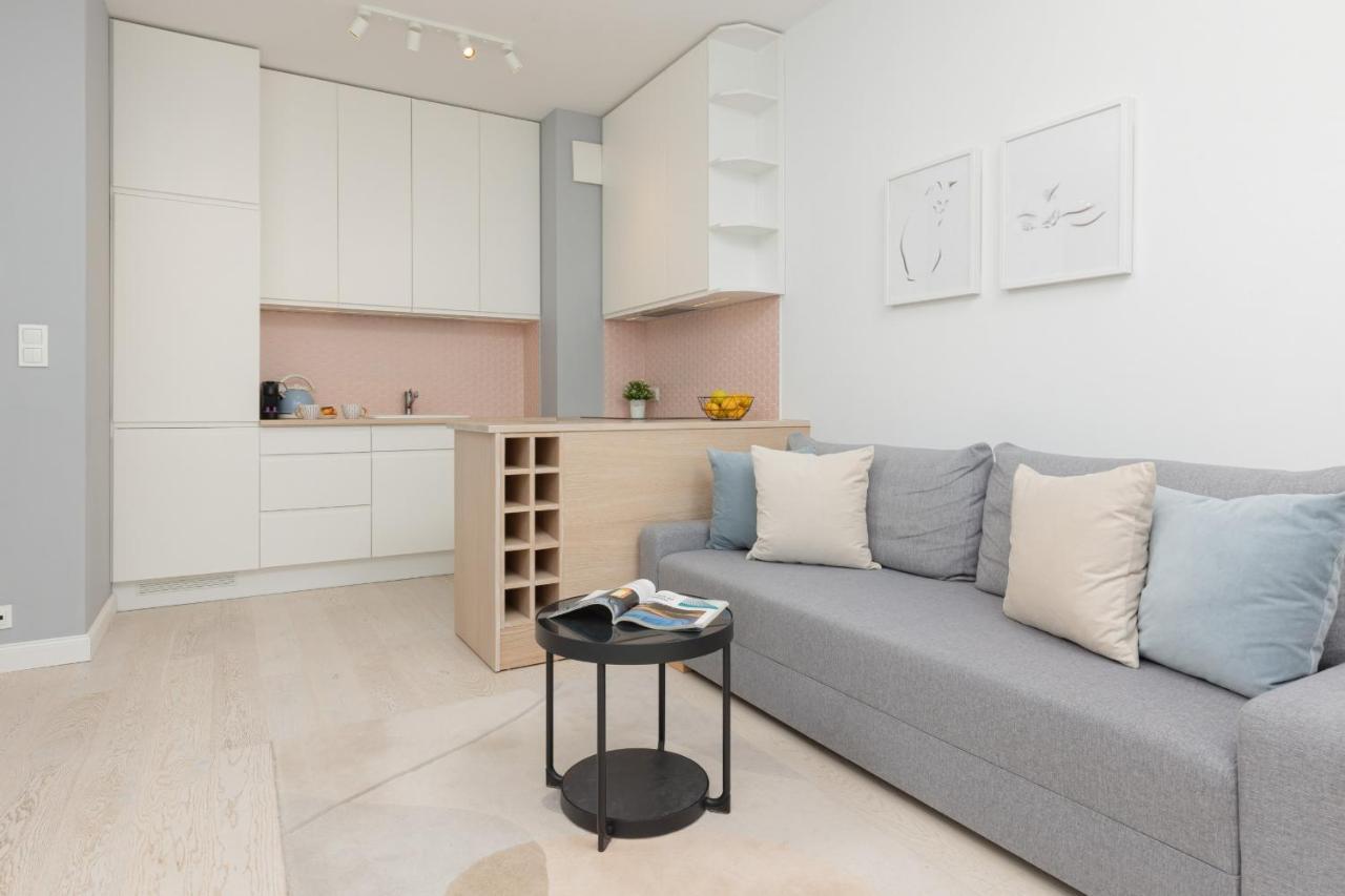 Sarmacka Apartment With Balcony Warsaw Wilanow By Noclegi Renters Exterior foto